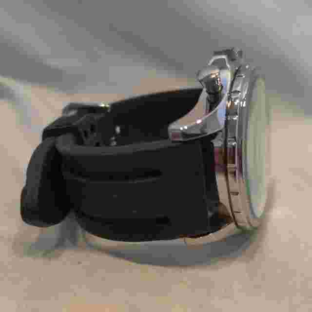 Akribos XXIV Men's Black Conqueror Swiss Multi Function Rubber Strap Watch. Nice