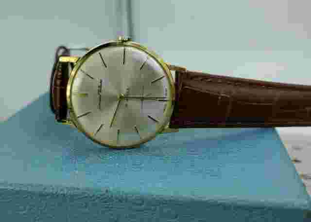 Germinal Voltaire 17 Jewels Windup Leather band Watch.