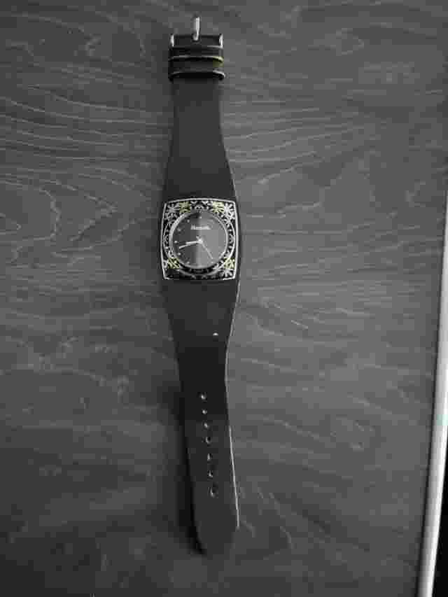 Bench Watch BC0040BR Brown Leather Strap Silver Coloured Face Women's Rare