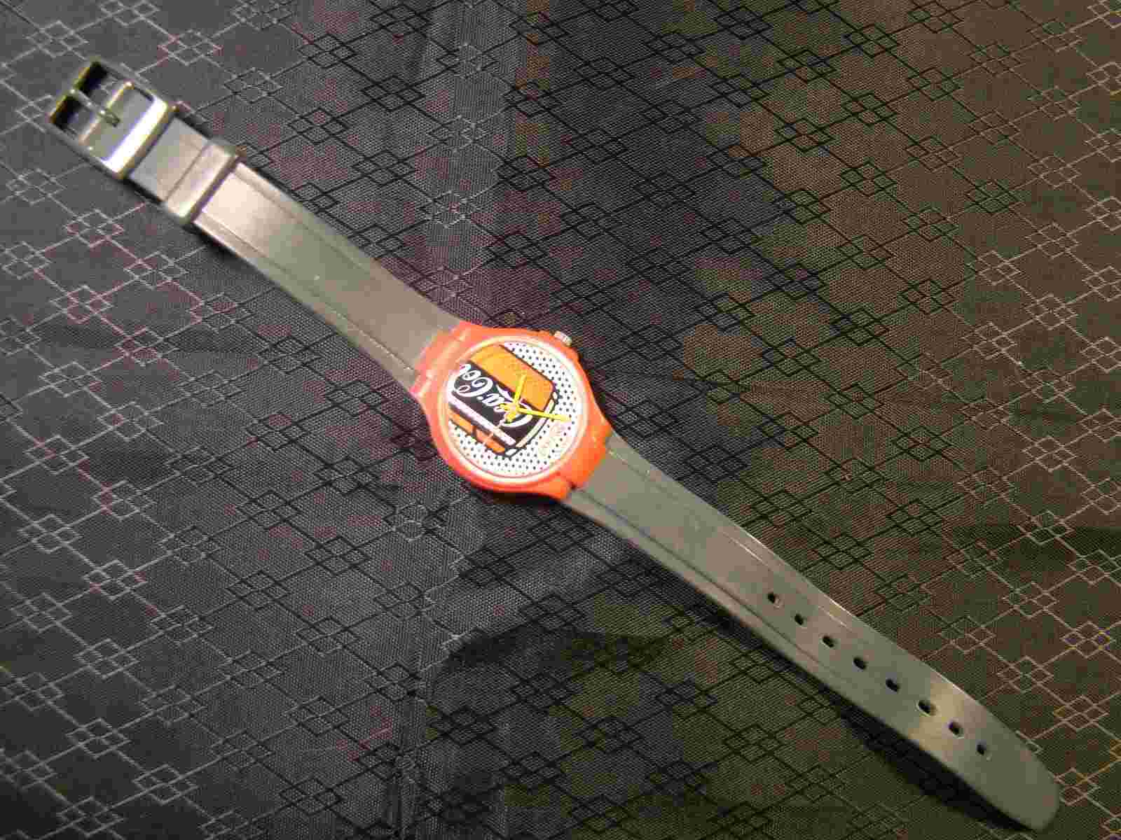 Collectable Women's Coca Cola Coke Swiss Red Black Can Dots Retro Working Watch