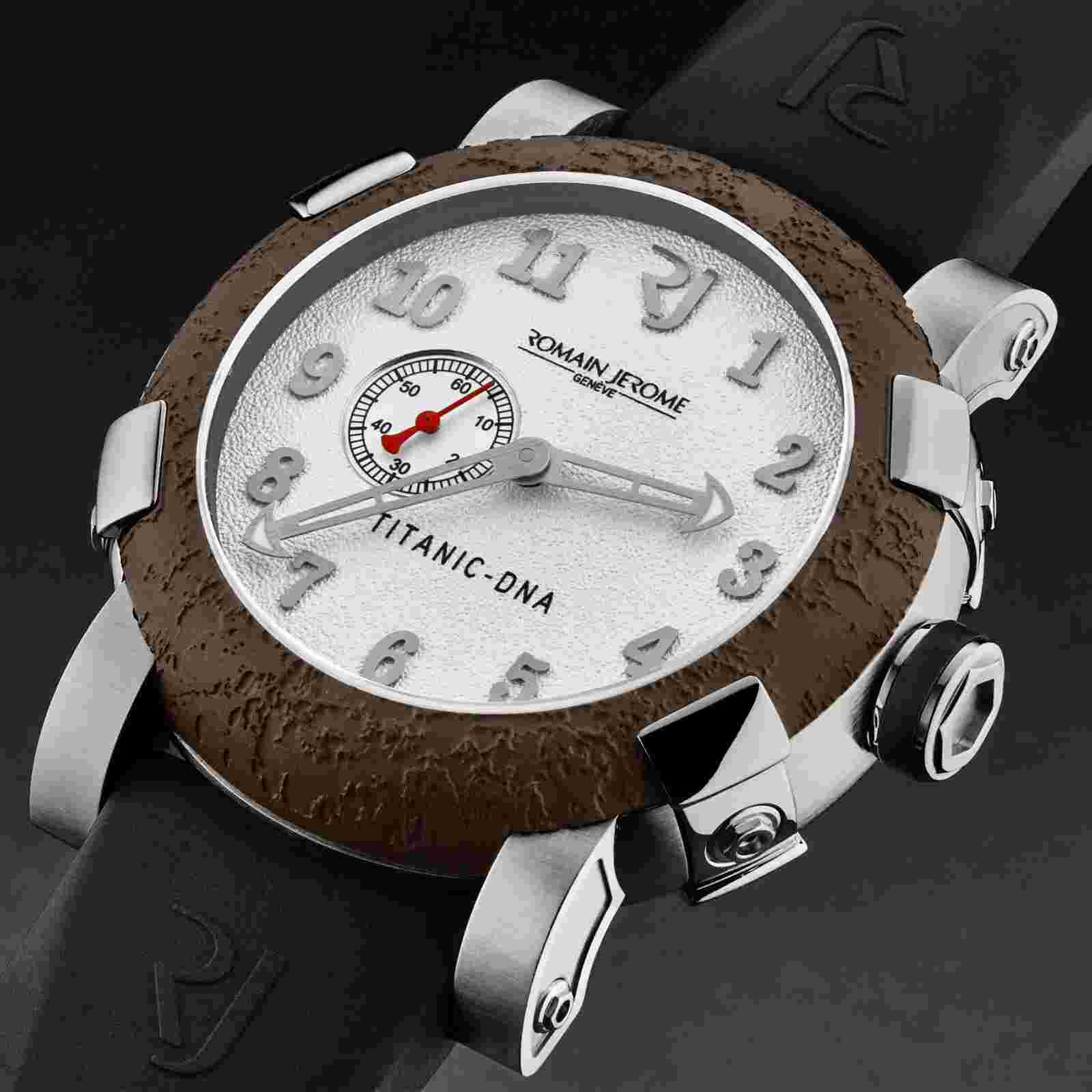 Romain Jerome Mens 'Titanic' White Dial Black Rubber Strap Watch RJTIAU.201.10