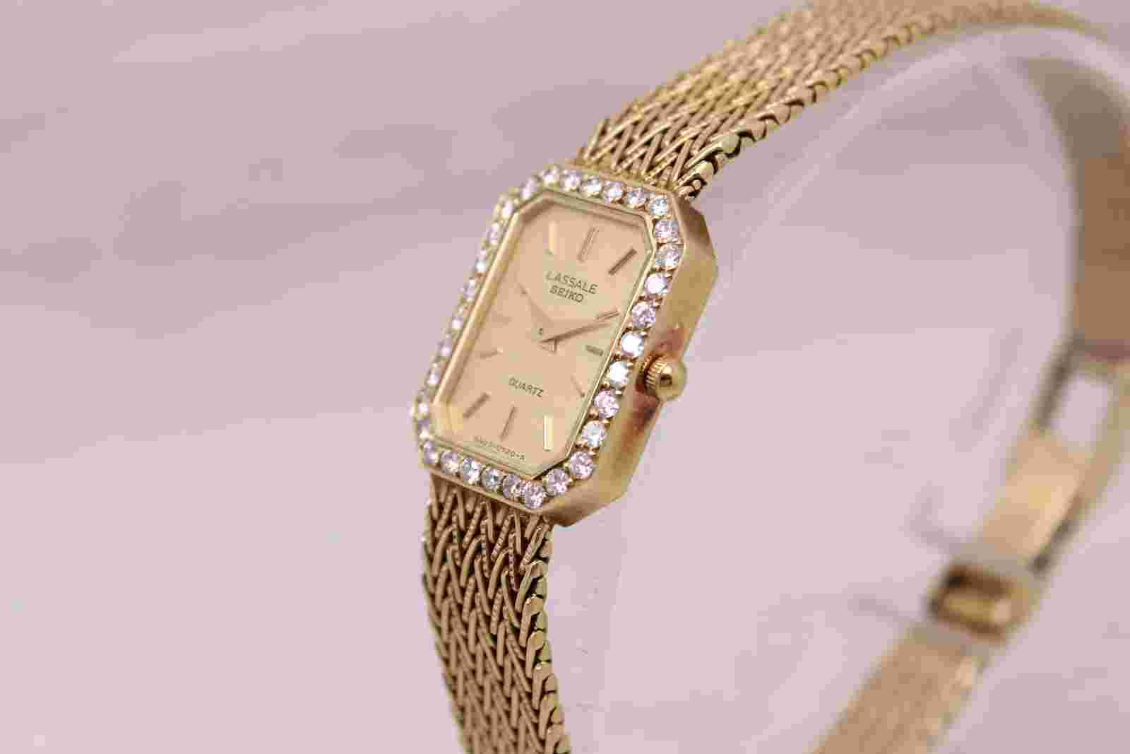 Vintage c1990 Seiko Lassale 14k Yellow Gold Ladies Quartz Watch w/ Diamond Bezel