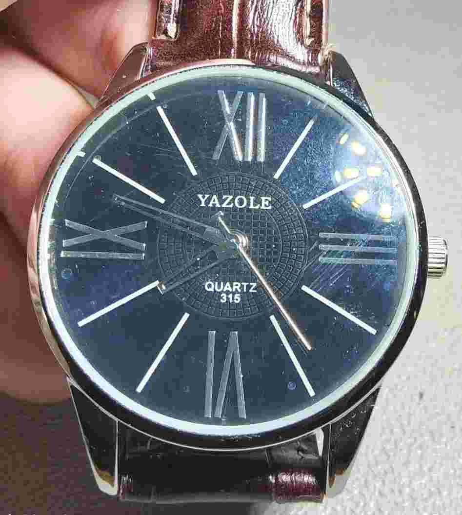 Yazole Watch ~ Quartz 315 ~ Brown Leather Band ~ W-10