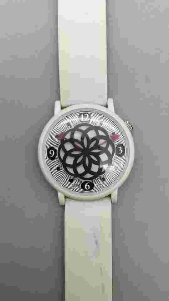 Vtg Swank Watch Women 31mm White Kaleidoscope Dial Silicone Band New Battery