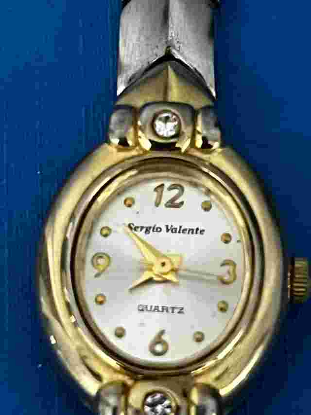 Vintage Womens Sergio Valente Quartz Watch Women's New battery Gold tone diamond