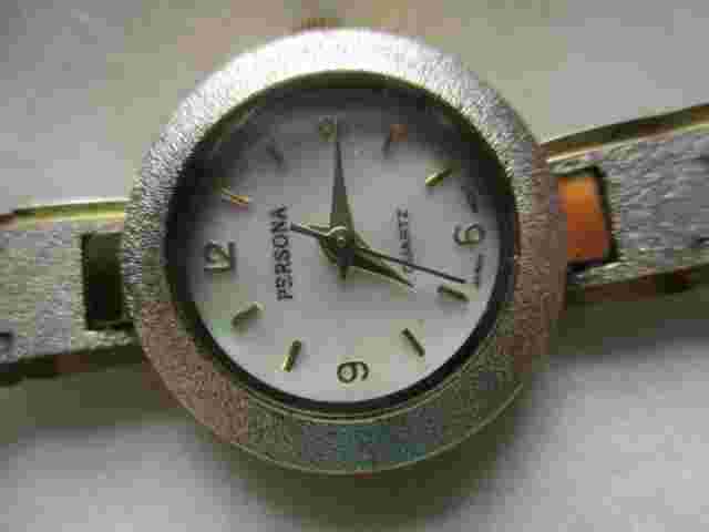 Persona Wristwatch Gold & Silver Tone Round Mother of Pearl Face Elegant