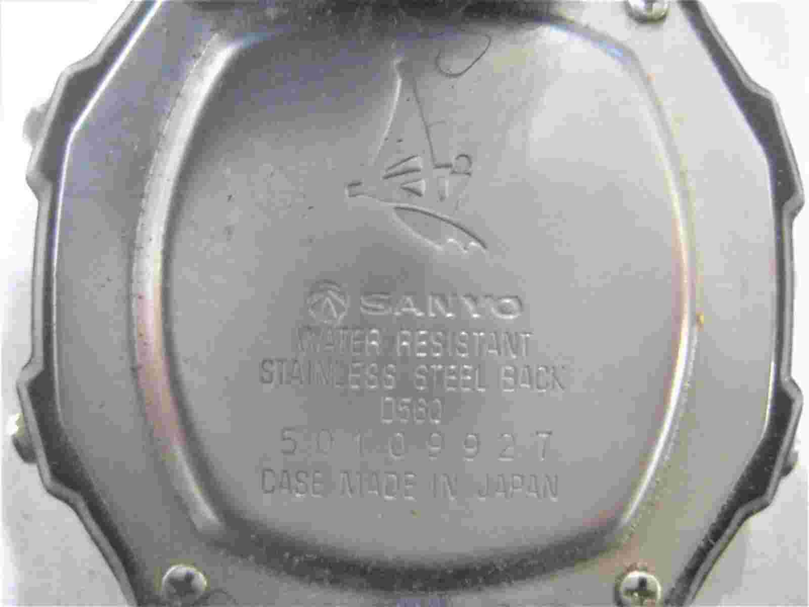 Vintage Sanyo Lithium D560 Chronograph Alarm Quartz Watch, Not Working FREE SHIP