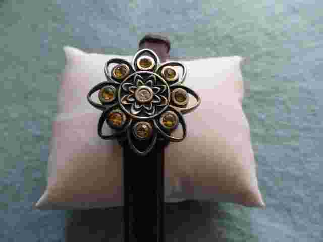 Valletta Quartz Ladies "Flower" Watch