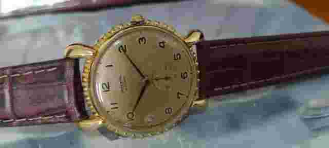 Vintage Imperial Watch Antique Big Paws Flat Design Rare SWISS MADE COLLECTION