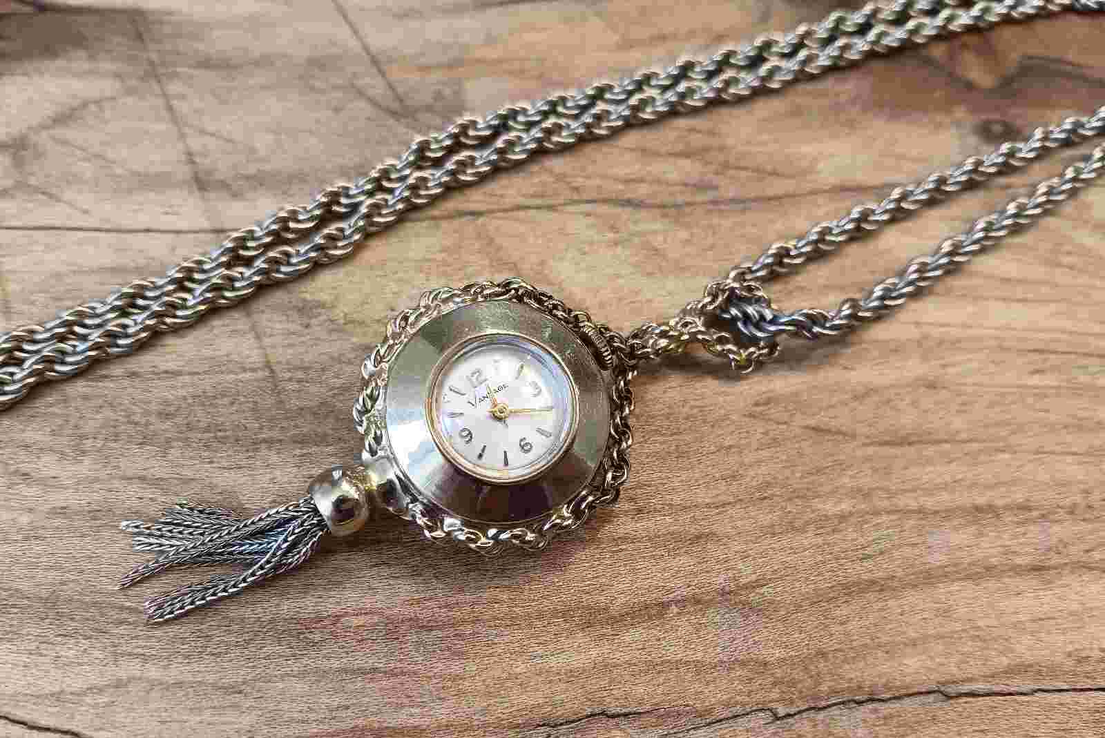 VANTAGE Vintage Manual Pendant Watch w. 25" Chain - RUNNING