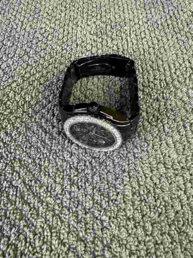 G by Guess Mens watch G11400L1 black band black dial missing one crystal new bat