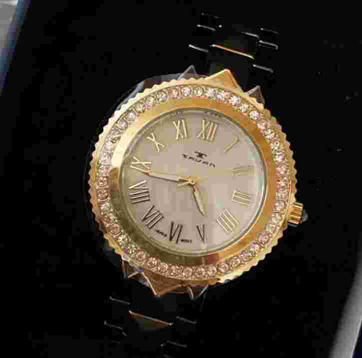 Tavan Charlotte Watch