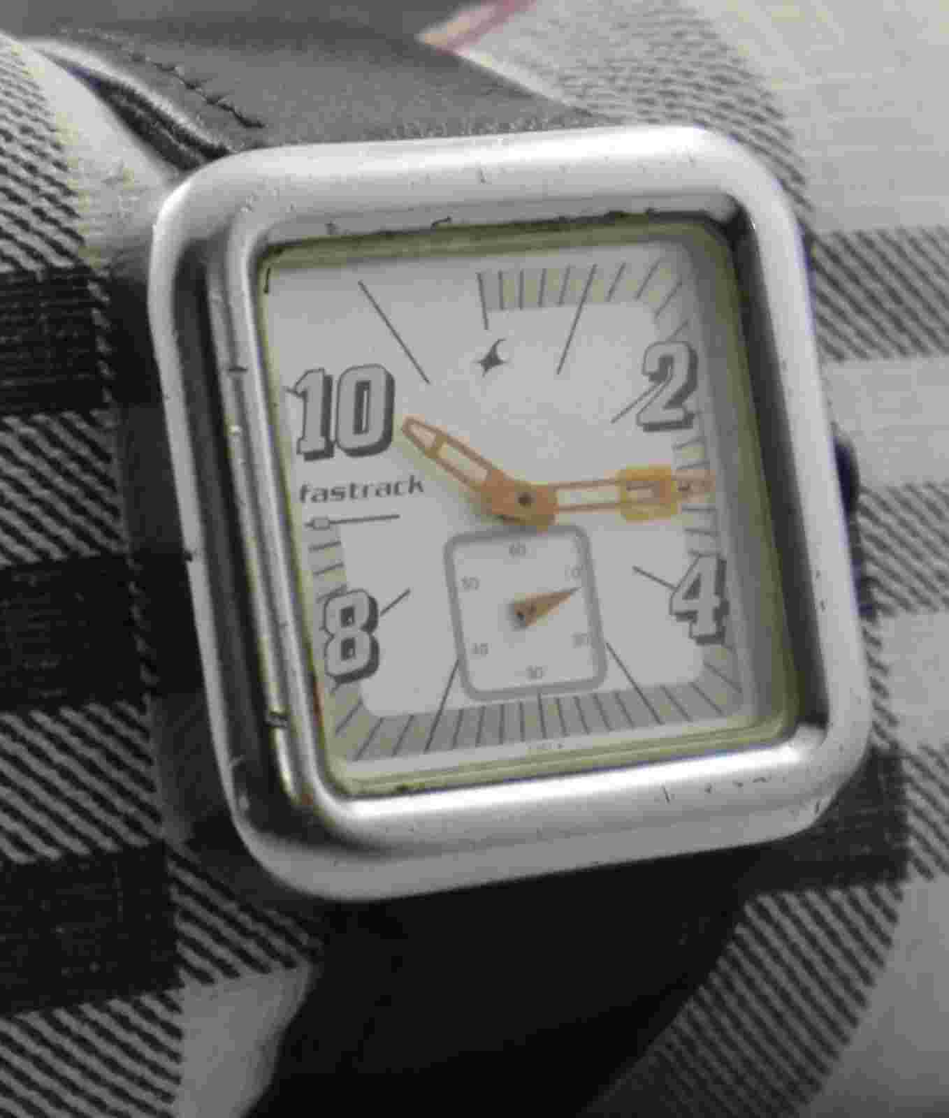 Casual Fastrack Men Sub-Second White Dial with Date Square Case Quartz Watch