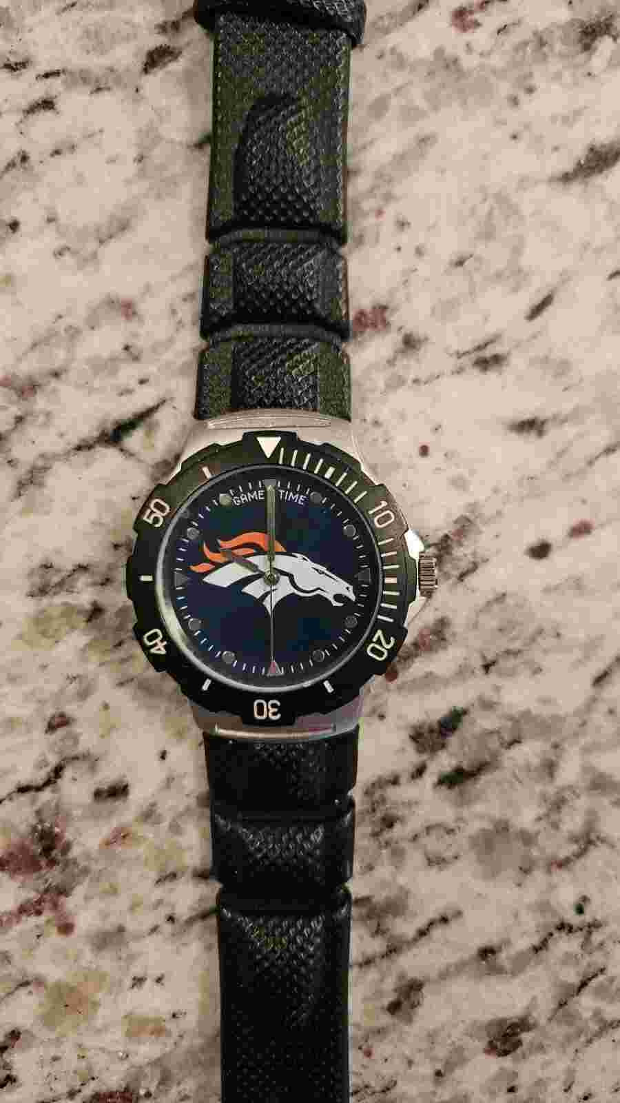 Denver Broncos Wristwatch, Game Time Quartz Analog, Agent Series