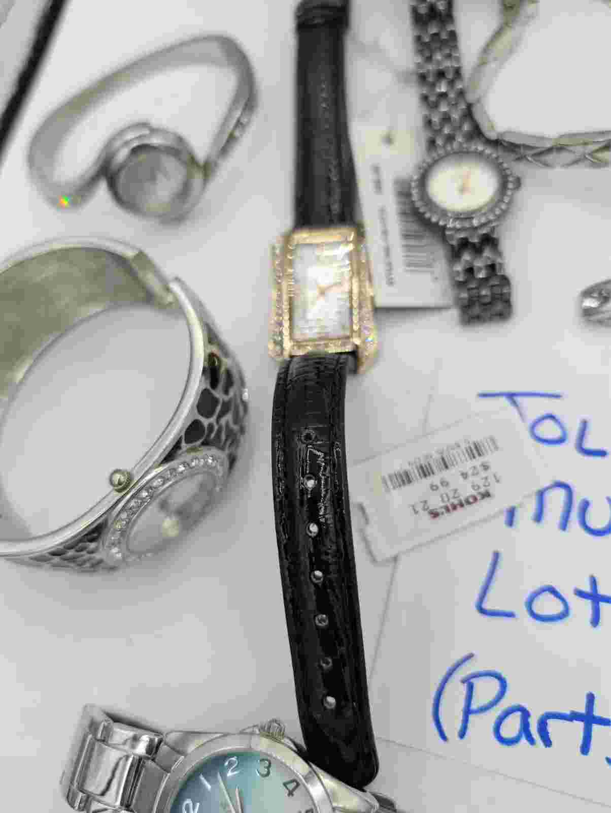 Jolie mudd kohls Watches Lot Of 13 for Repairs/parts