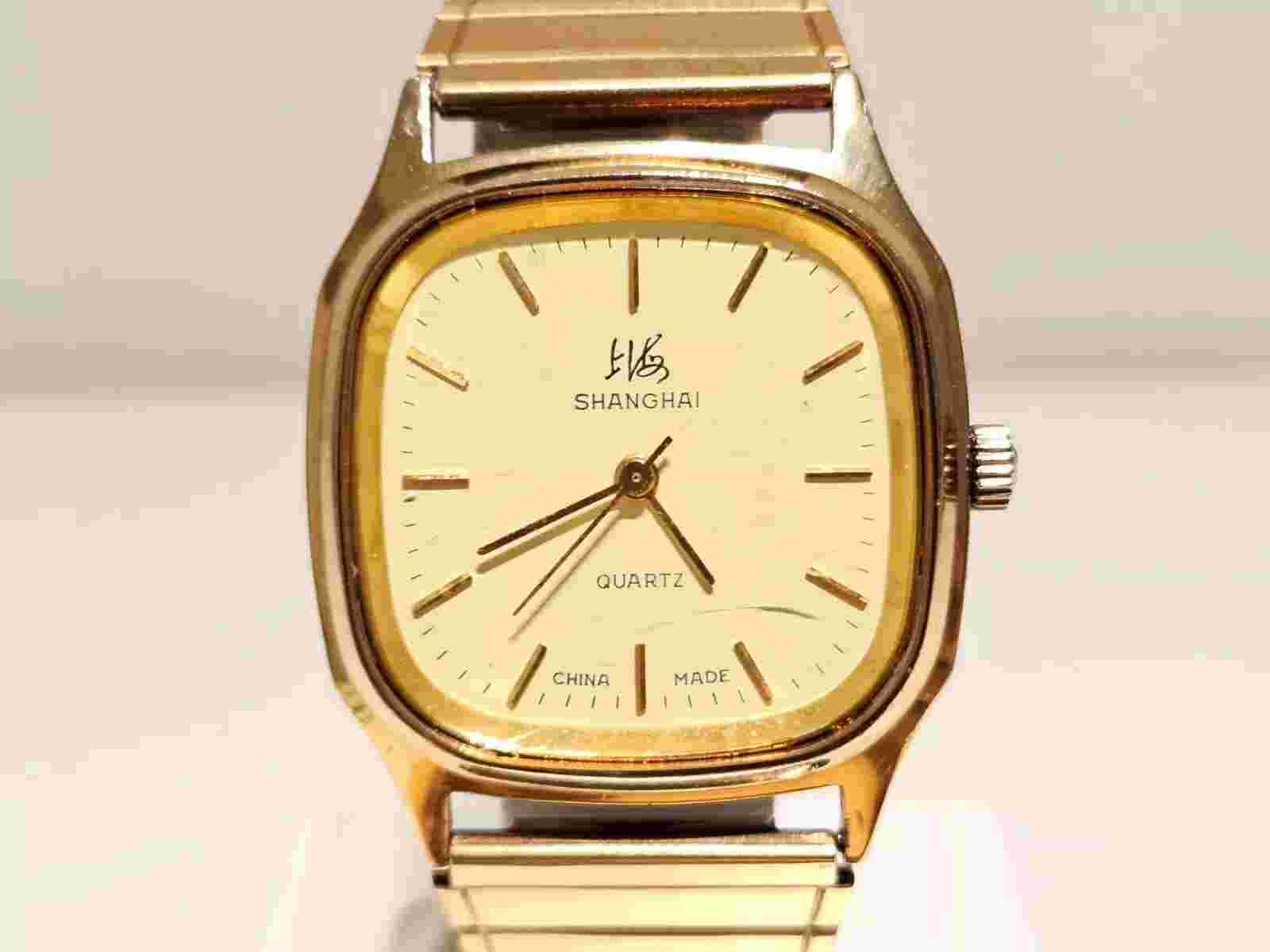 VINTAGE RARE CHINA LUXURY ELEGANT GOLD TONE MEN'S QUARTZ WATCH "SHANGHAI" DSHI4R