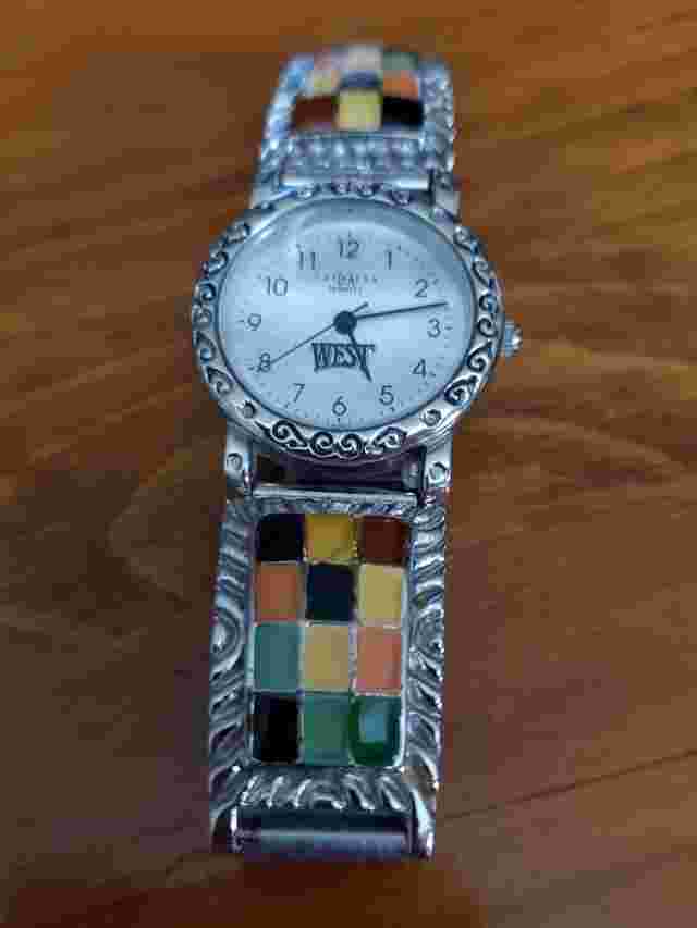 Beautiful LA Express/West Southwestern Inlay Stretch Wristwatch Silver Tone.