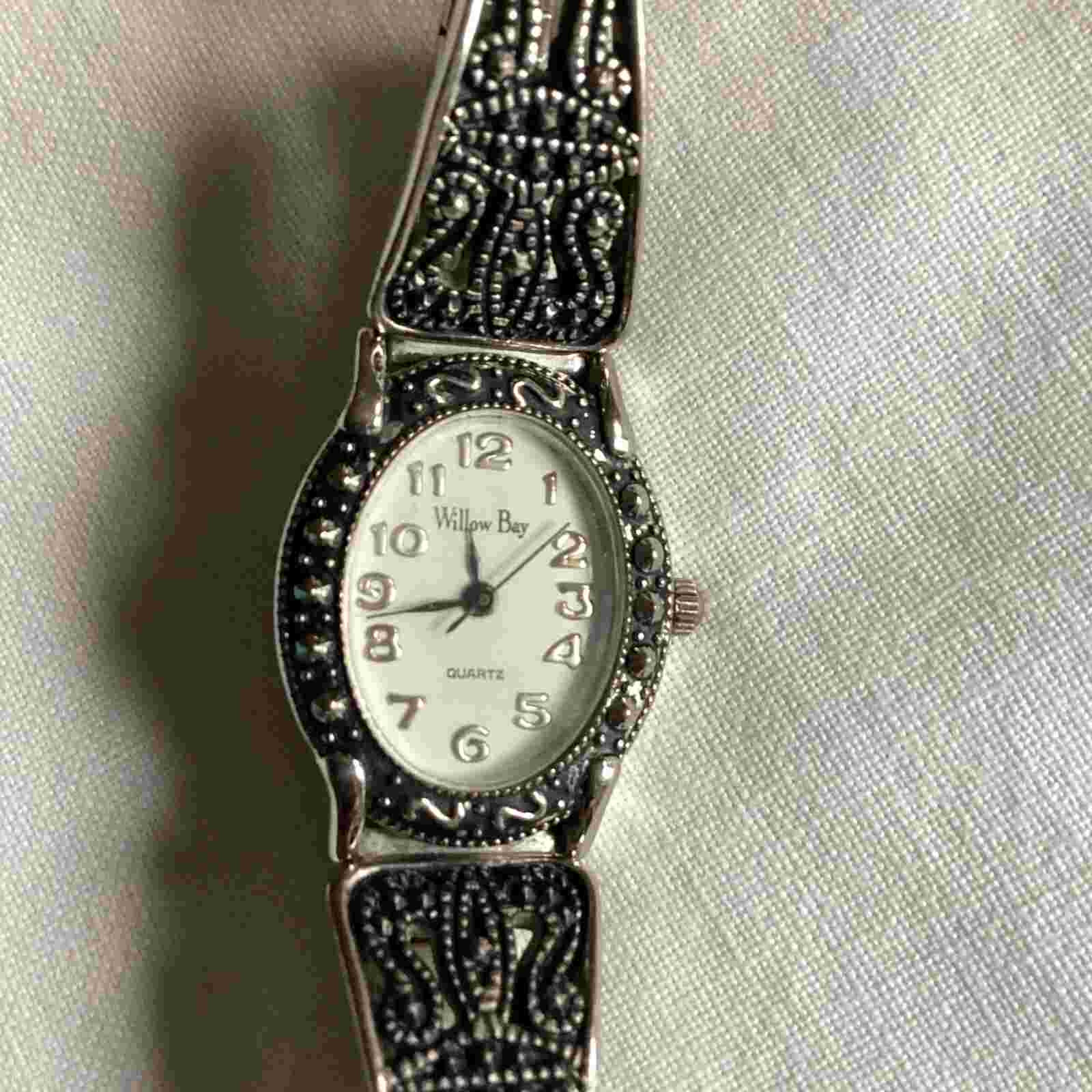 Willow Bay Wrist Watch Gold Tone Analog Ladies Watch Japan Movement Quartz Watch