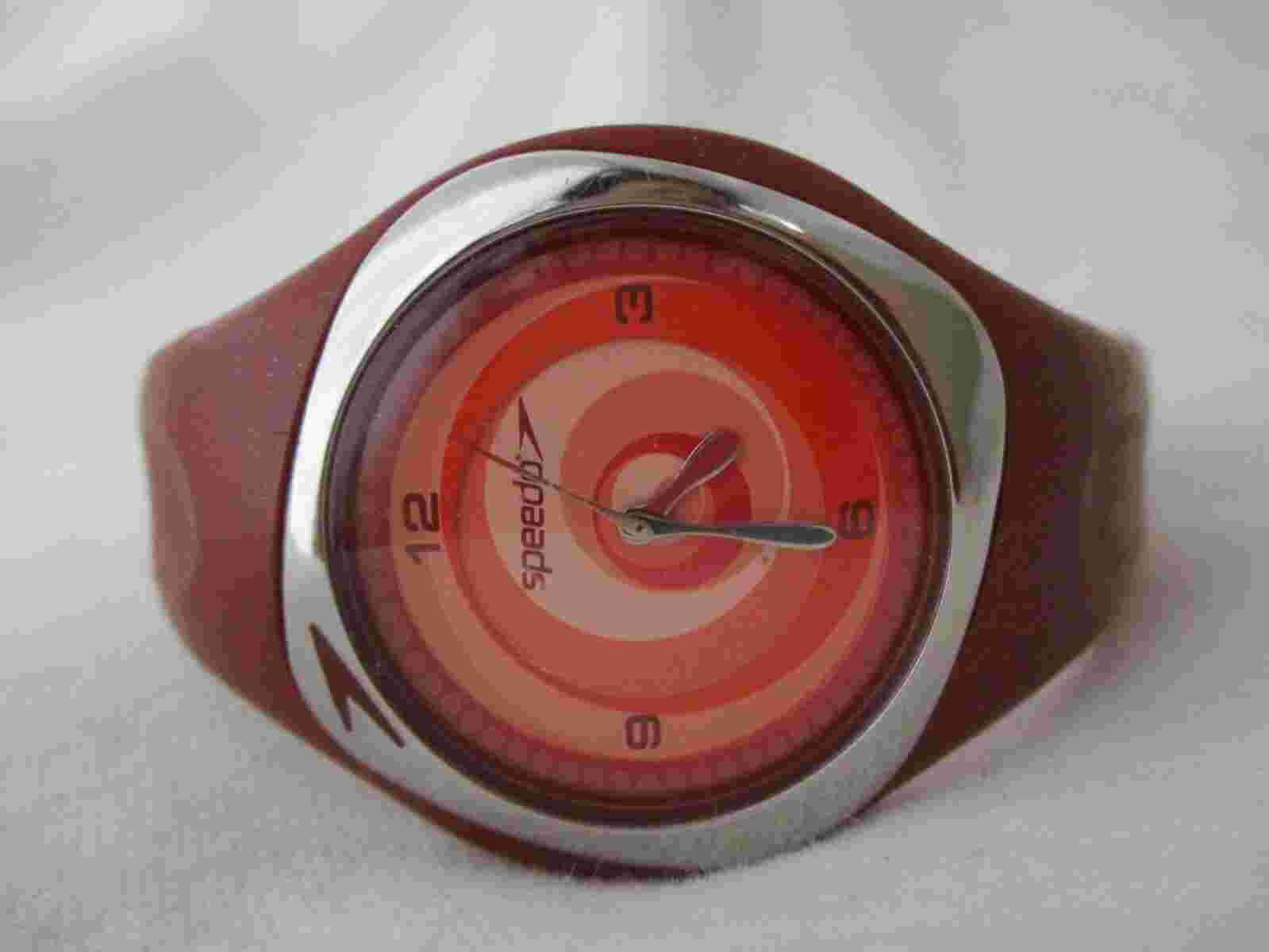 Speedo Aquatrim Watch Red & Orange Buckle Band Silver Toned