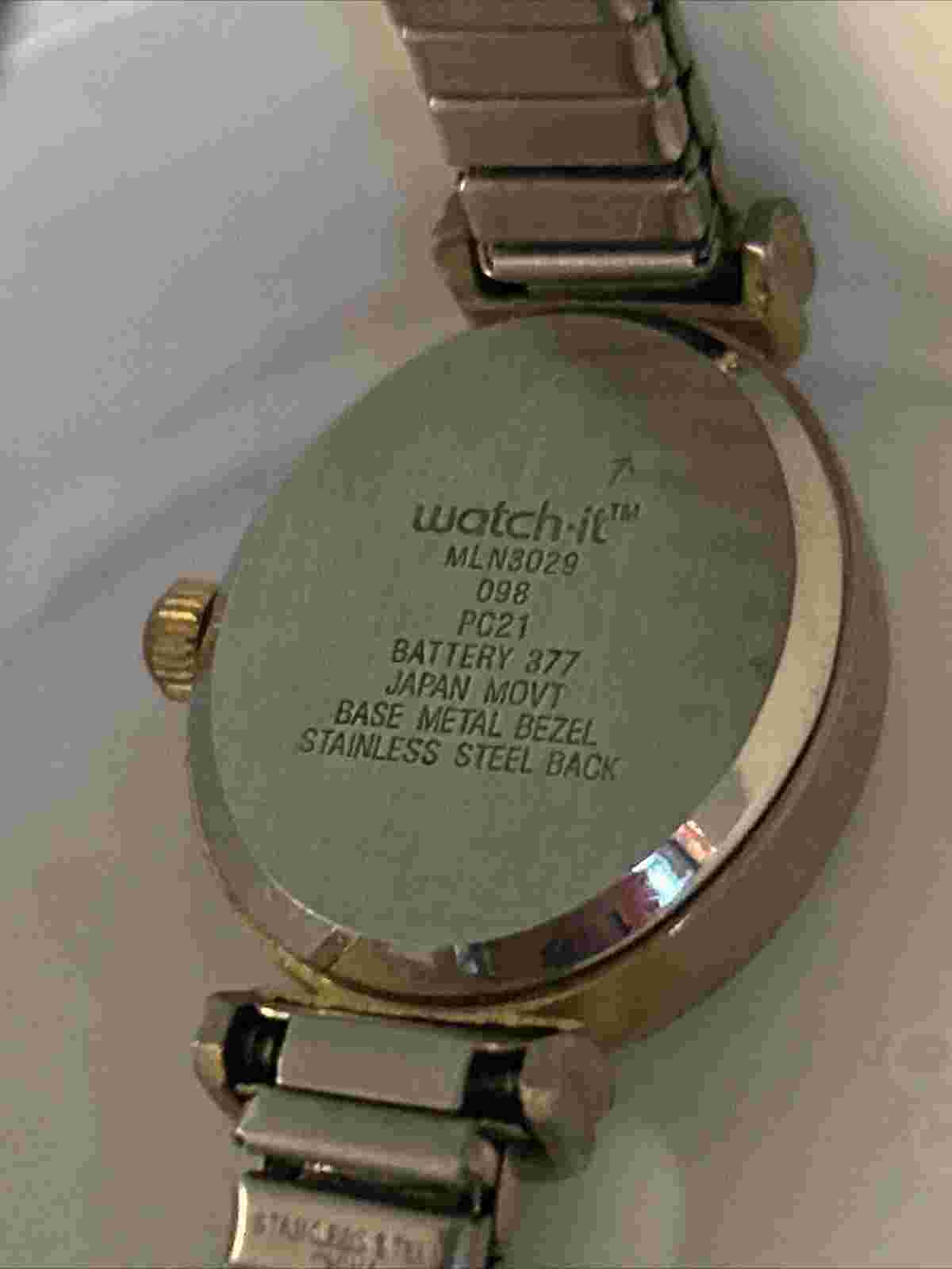 Watch It Two Tone Stretch Band Women’s Quartz Watch