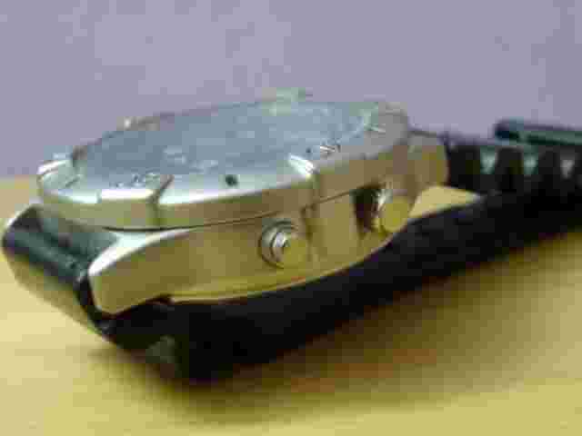 PRESTIGE WATCH WATER 50 M RESIST QUARTZ  ANALOG & DIGITAL 24 JAPAN MOVMENT
