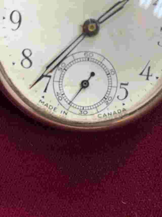 Vintage westclox pocket ben pocket watch Canada Made 49mm