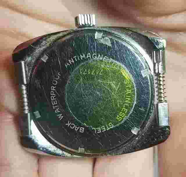 Vintage Mens Aseikon 717171 Anti-magnetic Watch 17 Jewels Swiss For Repair Bin 9