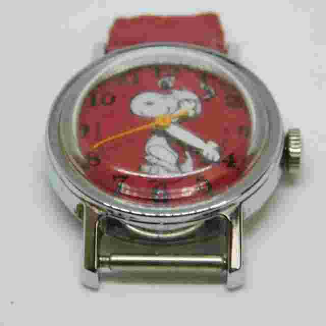 Vintage Snoopy Peanuts Wind-up Analog Women's Watch Doesn't Keeps Time