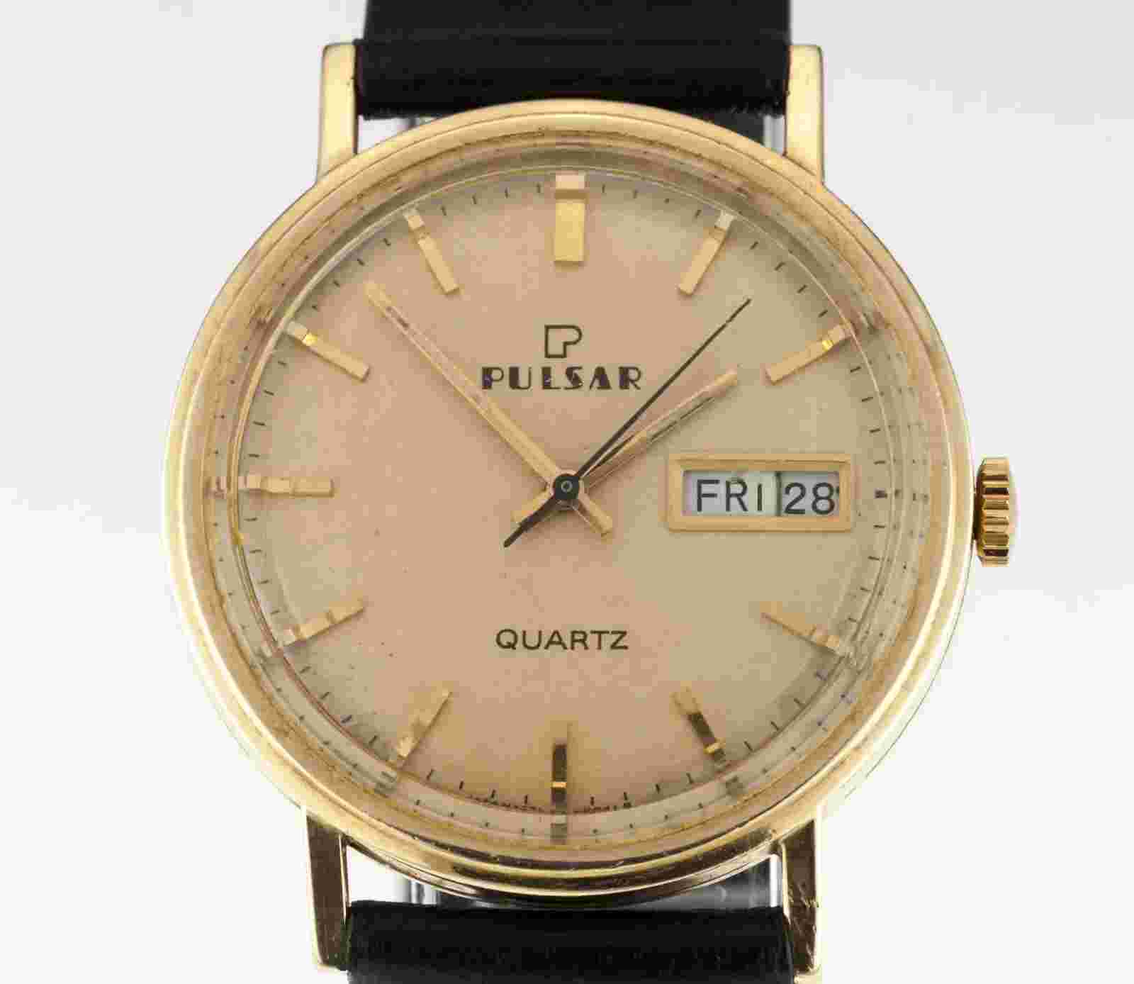 14k Yellow Gold Vintage Pulsar Quartz Watch w/ Day and Date Rare!