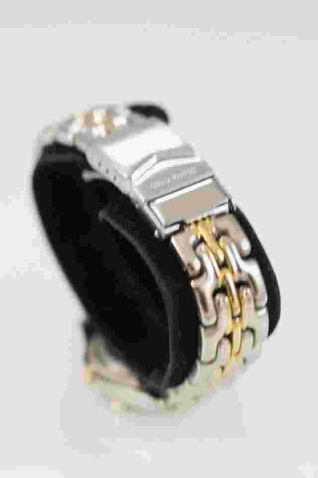 Sierra Club Women Watch Stainless Steel Silver Gold Batt 30m Date White Quartz
