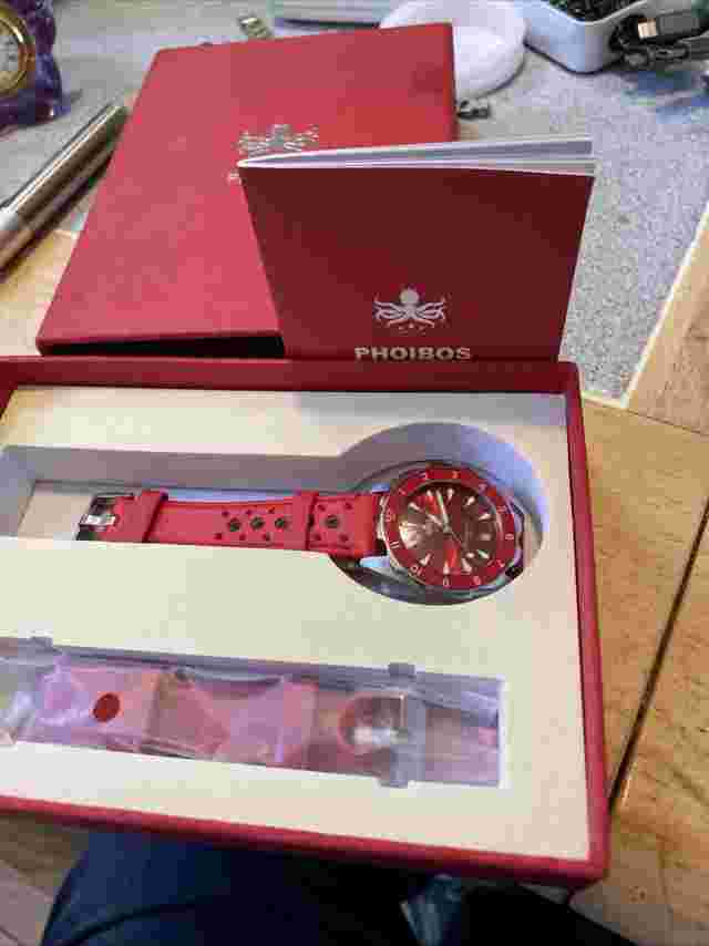 PHOIBOS SEA NYMPH 300M new battery excellant condition