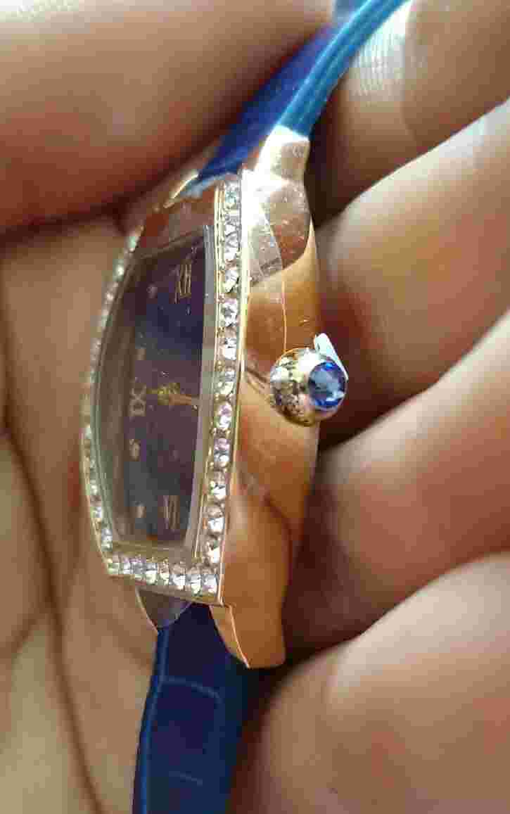 Danbury Mint LADIES QUARTZ WATCH Blue Leather Strap Cubic Zirkonia IN Gift BOX