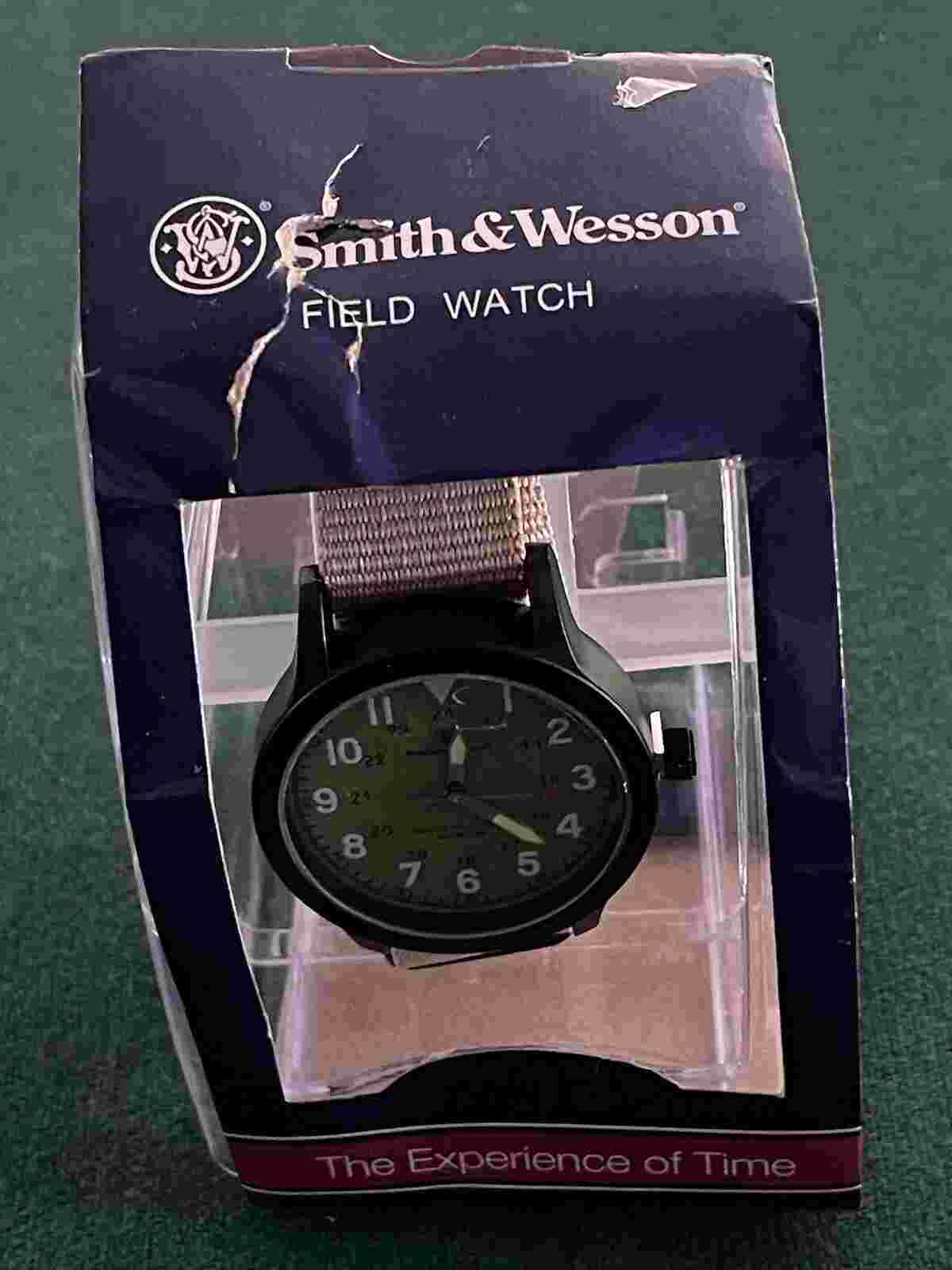 NEW SMITH & WESSON CANVAS FIELD WATCH - TAN - 30M WATER RESISTANT
