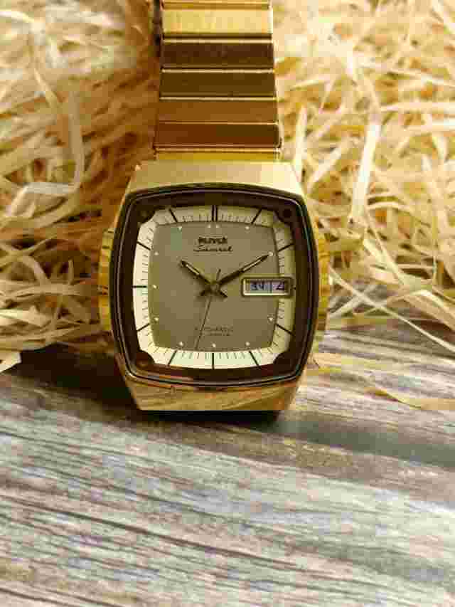 AUTHENTIC H.M.T SAMRAT AUTOMATIC 21 JEWELS INDIA MADE DAY DATE MEN'S VINTAGE