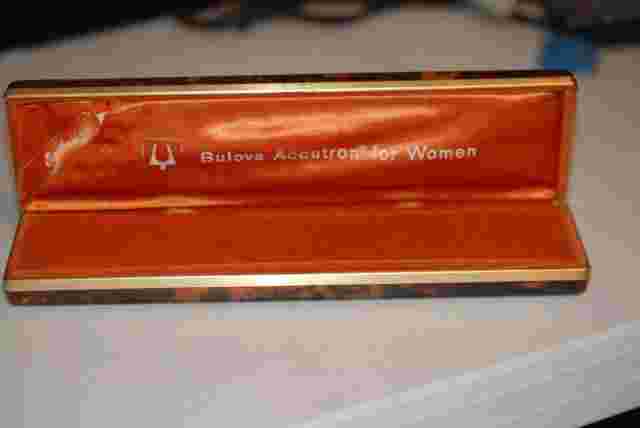 Bulova Accutron Women's Watch Box not sure is 221 or 2300- Very Nice