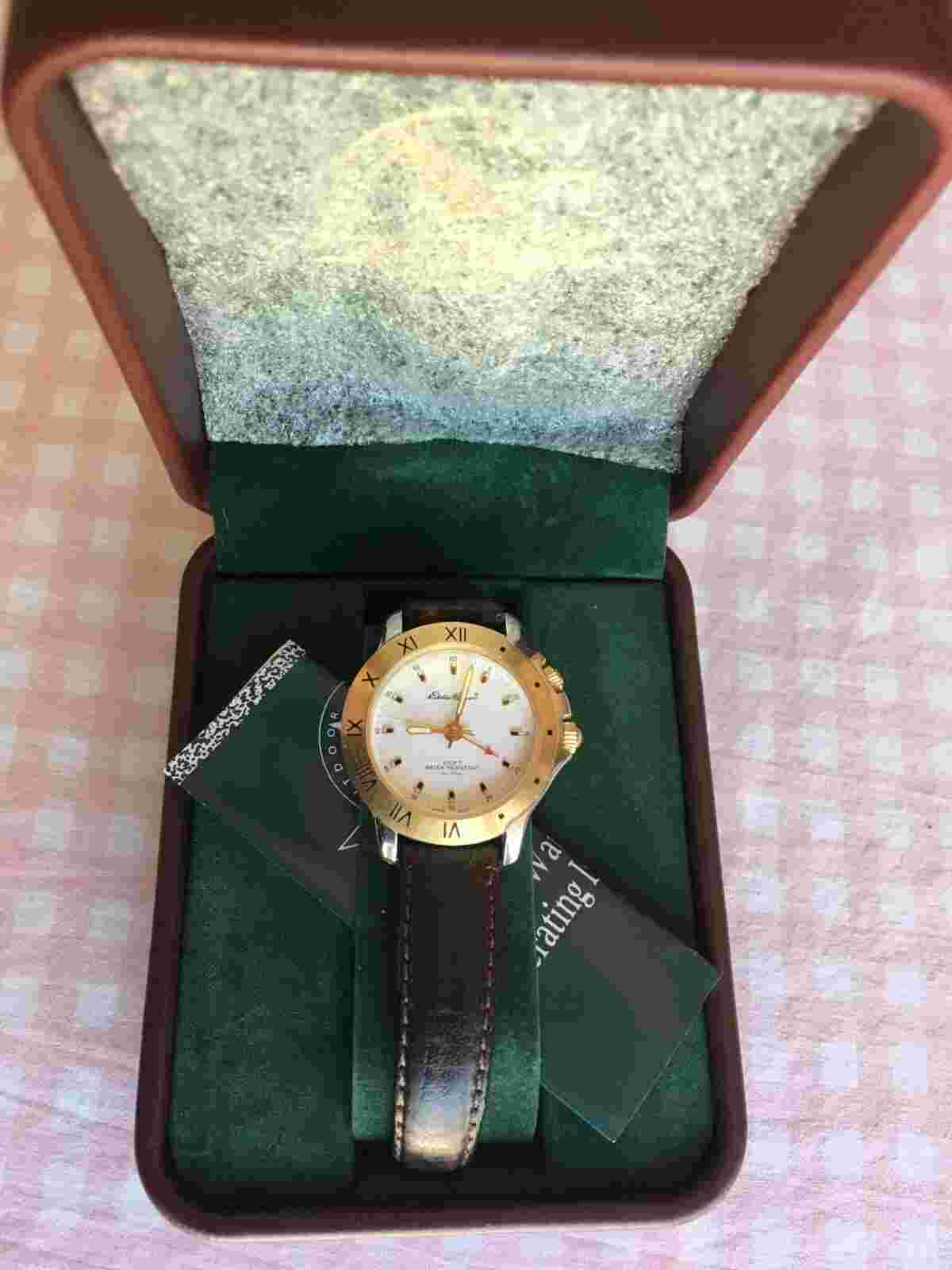 Vintage Eddie Bauer Watch Ladies 100 ft wtr resistant alarm Good Used not tested