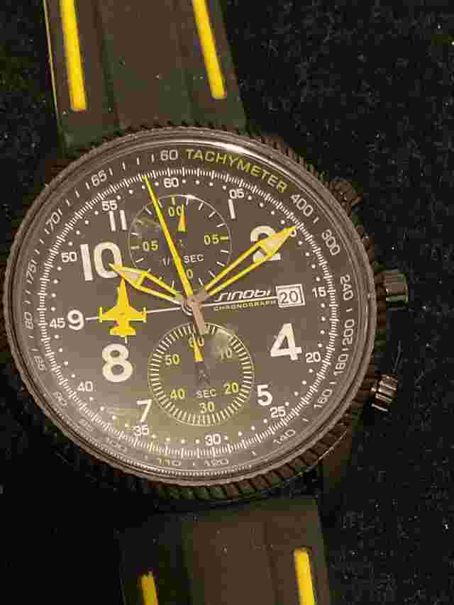 Stylish Airplane Black/Yellow Sinobi Aviator Chronograph EUC
