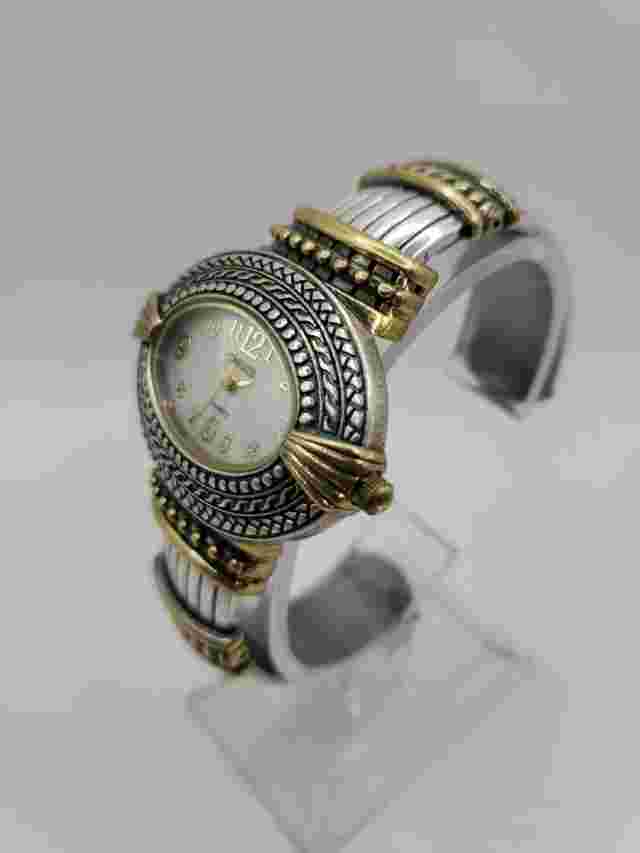 Chico's Ladies Quartz Watch 40mm Oval Silver/Gold Tone Cuff Bracelet 7" MOP