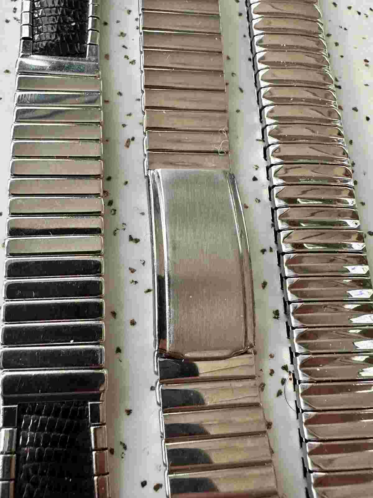 Lot of 3 Unused NOS Men's Watchbands - JB Champion & Newflex (Swiss Brevete)