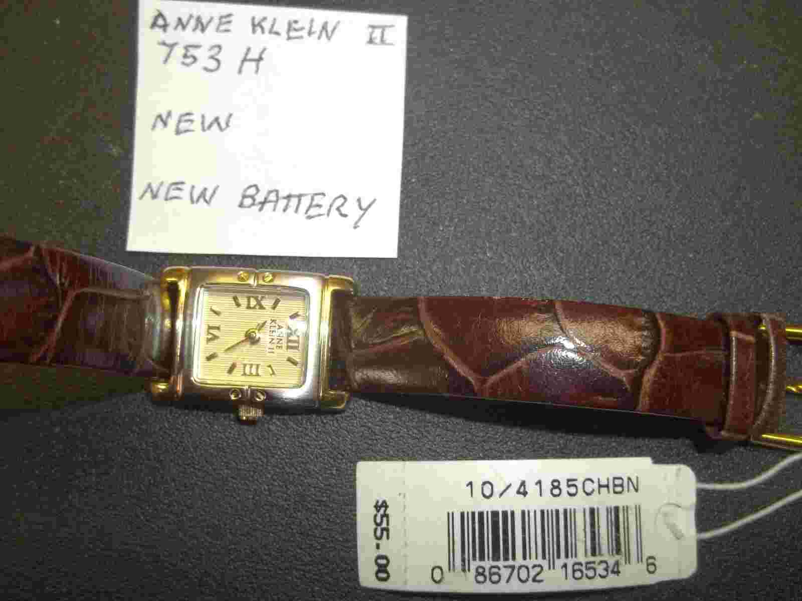 Vintage Anne Klein II Women's Gold Tone Watch NEW WITH TAGS 10/4185. 753H