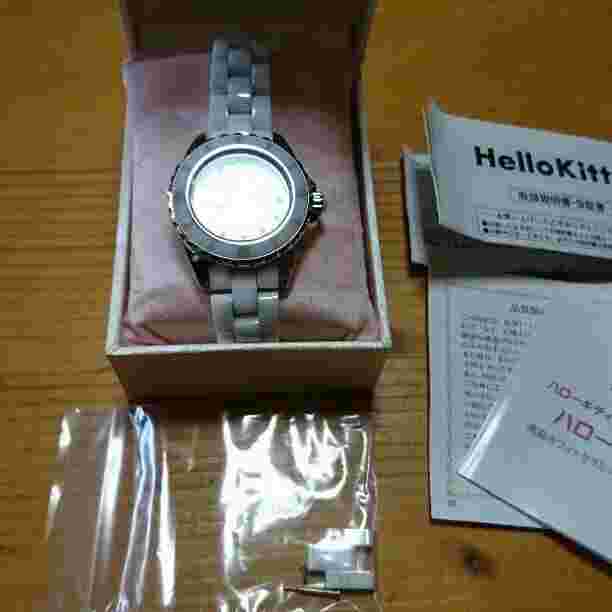 Hello Kitty 35th Luxury White Ceramic Diamond Jewlry Watch From Japan USED