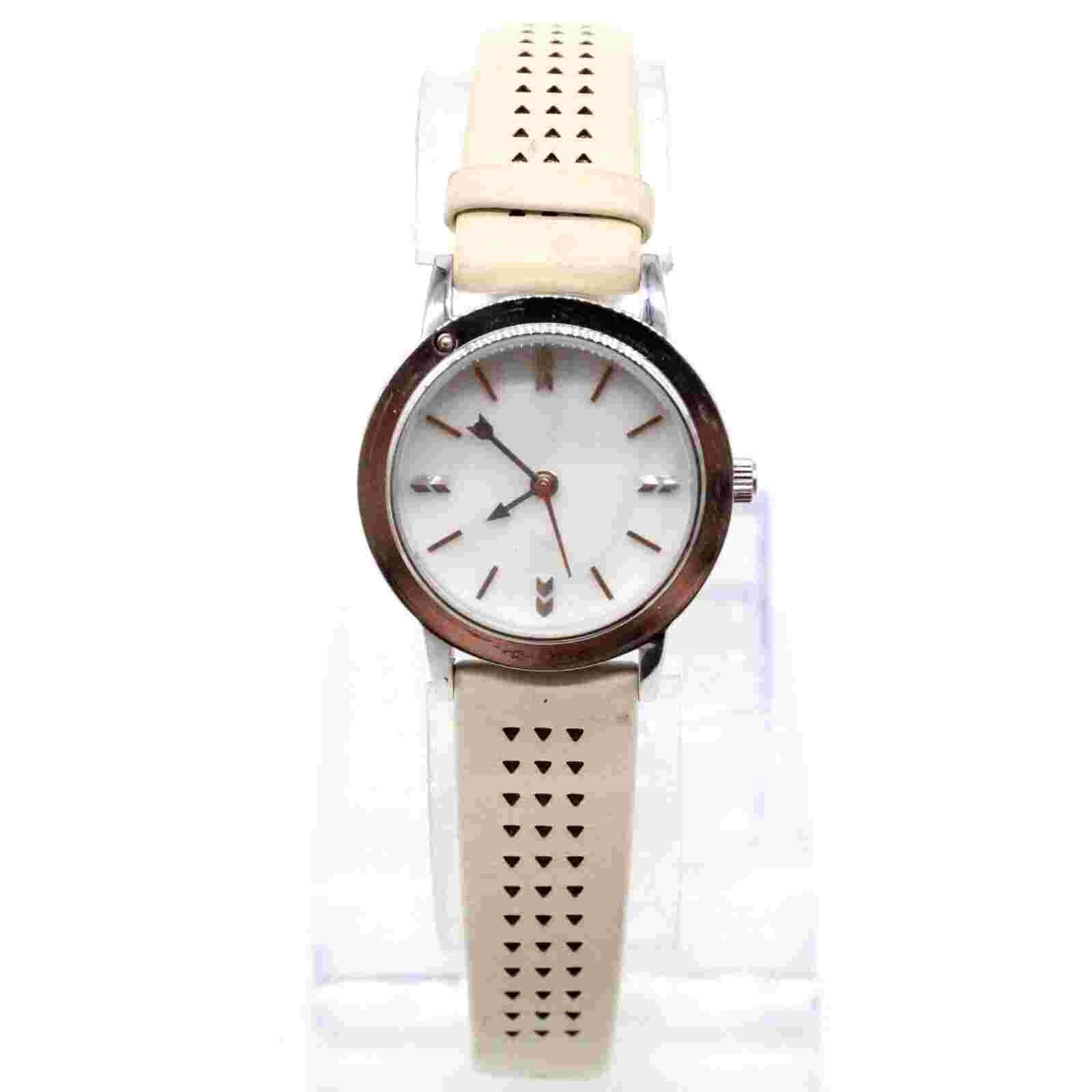 Stella & Dot Watch Womens Silver Tone Stainless Steel Classic Beige Rubber Band