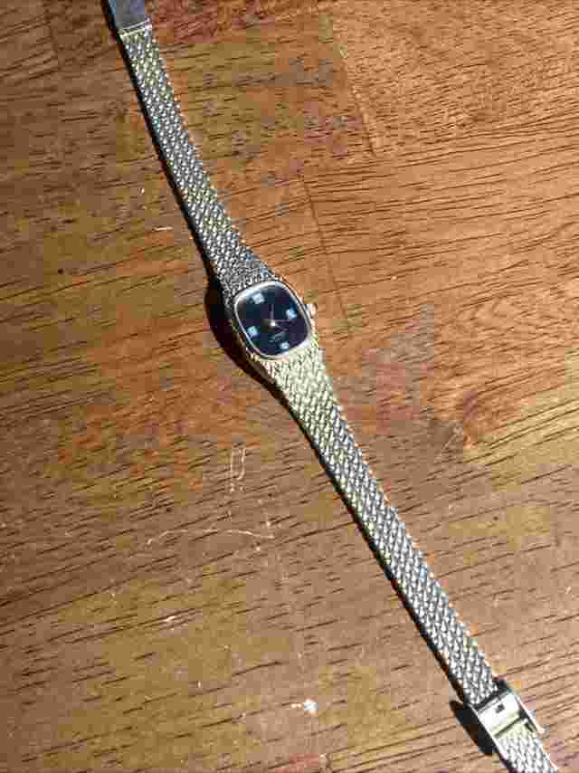 Xavier Womans Gold Tone Watch w Black Dial Diamond Markers Works w New Battery