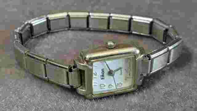 Classic Styled Eikon Women's Quartz Watch With Metal Flex Band NB4
