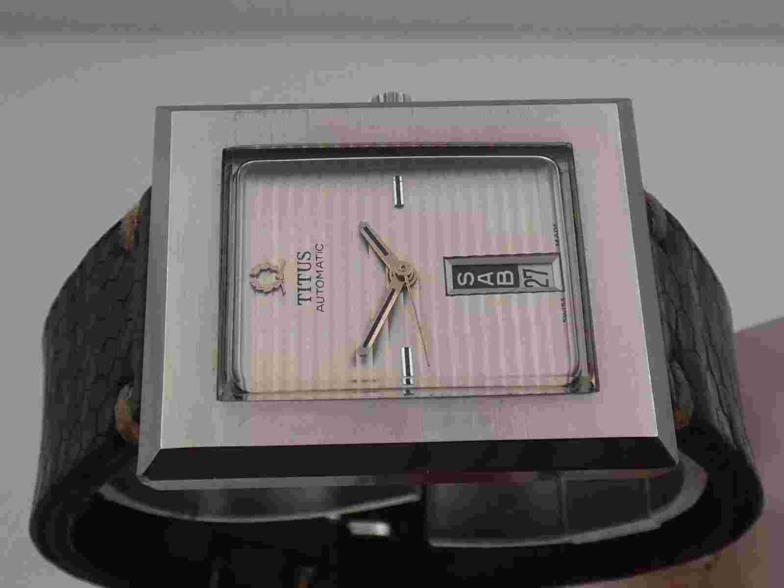 TITUS JUMBO RECTANGULAR AUTOMATIC YEARS '70 NEAR N.O.S. STAINLESS STEEL WATCH