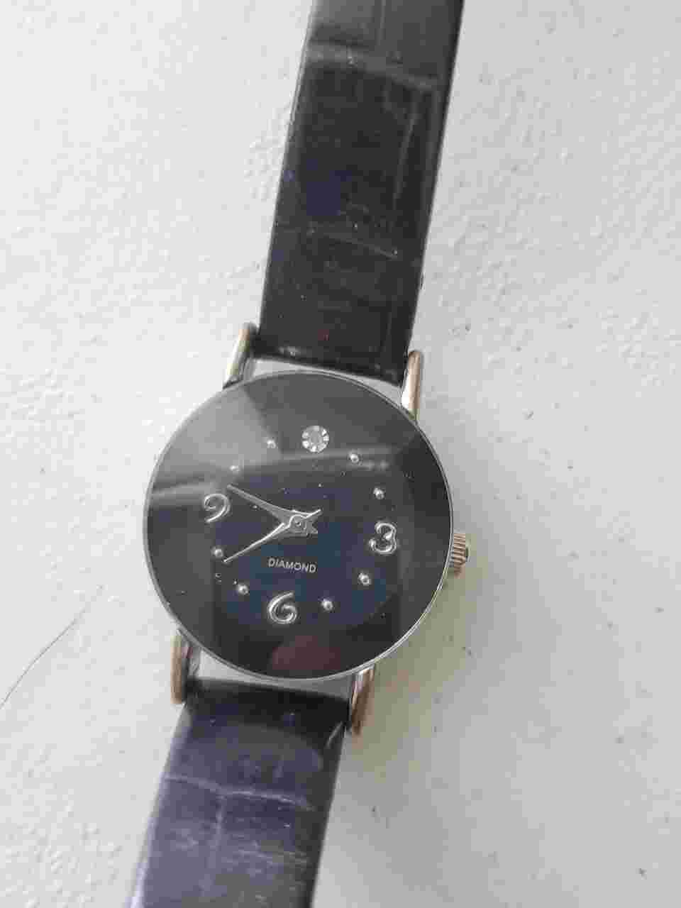 Lot Of 4 Vintage Ladies Watches. Diamond, Eastman, etc.