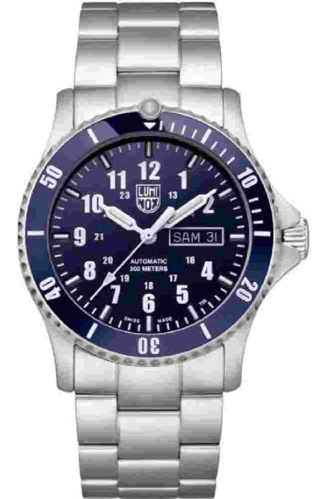 Luminox Navy Sea Series 42mm Stainless Steel Case with Stainless Steel Bracelet Men's Wristwatch