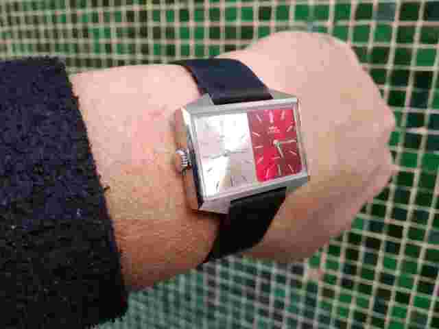 ROYCE DUAL TIME GMT WORLD STEEL WATCH VERY RARE COLOURFUL