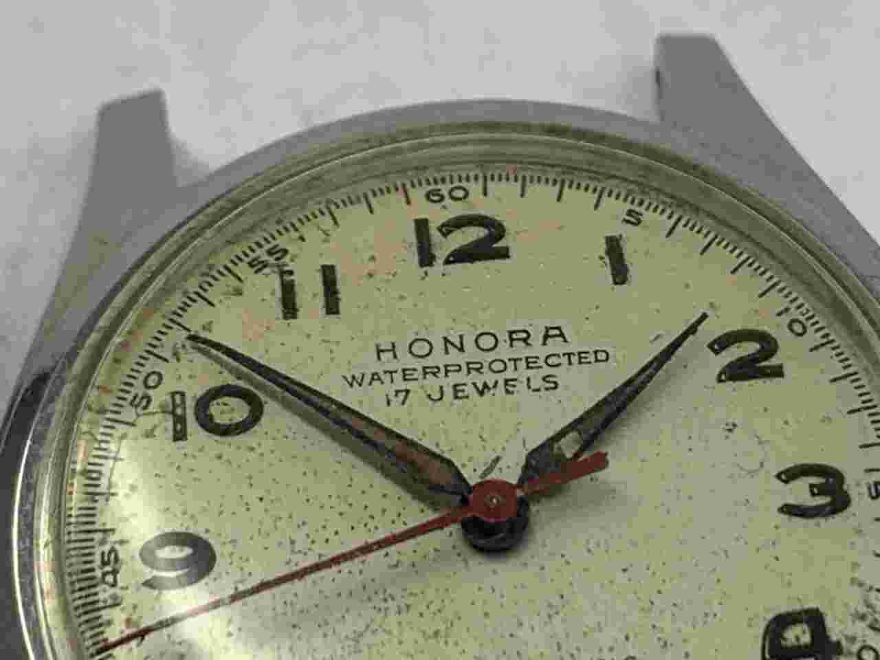Vintage Honig-Honora Swiss 17 Jewels Military Style Mechanical 30mm Wristwatch F
