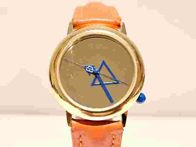 VINTAGE RARE LUXURY GOLD PLATED FRANCE MENS LADIES QUARTZ WATCH "BEUCHAT"